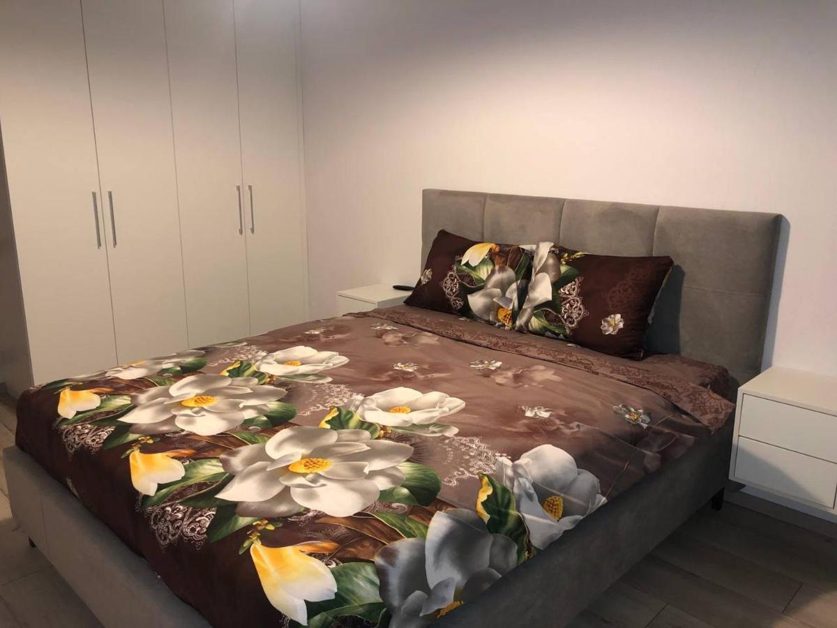 كييف 25D-Floor Sky Luxury Apartment! Fantastic View! المظهر الخارجي الصورة
